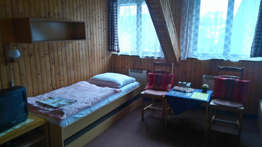 Penzion Encian Mýto pod Ďumbierom 客房 照片